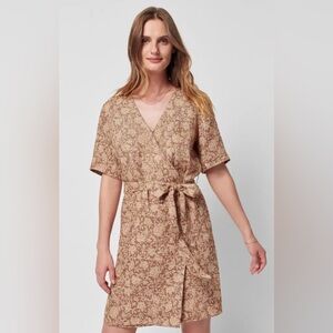 Faherty Tie Waist Linen Dress size small